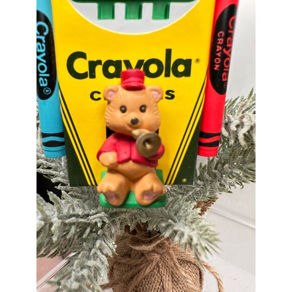 Crayola Crayons Bright Shining Castle 1993 Hallmark Ornament Christmas Decor - Picture 4 of 9